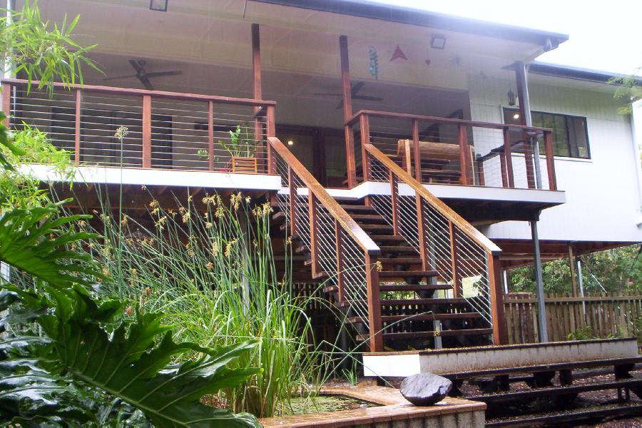 Indoors-out modern Queenslander in Brisbane